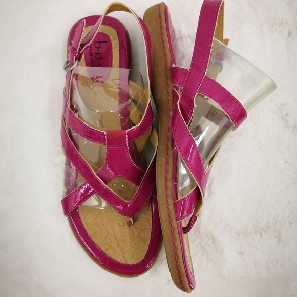b.o.c. Born Concept 11(43) Pink Vegan Sandal Flats with Adjustable Buckle Straps - Picture 3 of 8